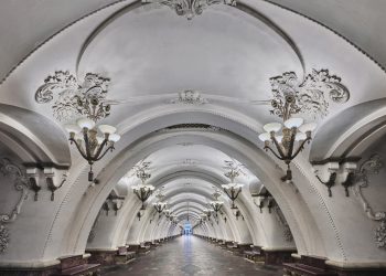 Mimarisi ile Dikkat Çeken Muhteşem Moskova Metro Durakları