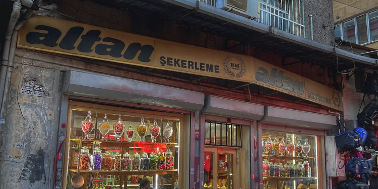 Tarihi Altan Şekerlemeci |İstanbulu’un En İyi Lokumcusu