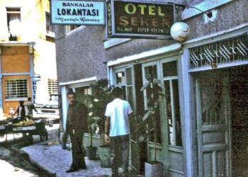 İstanbul’un En eski lokantaların’dan Perşembe pazarı Tarihi Bankalar Lokantası