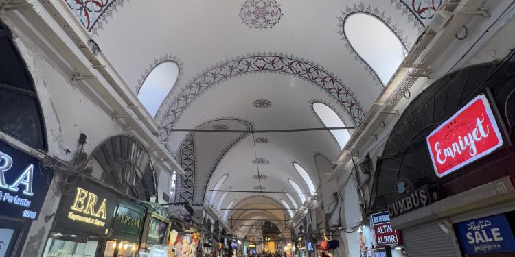 Kapalı Çarşı’da Ne Nerede Yenir?