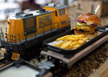 Prag’da yeni bir konsept:Railway Restaurant Prag