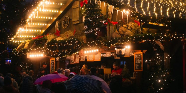 Köln ve Çevresindeki Büyüleyici Noel Pazarları