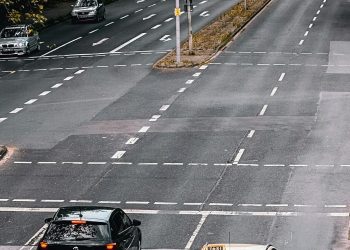 Yurt Dışında Araç Kullanımı ve Kiralama: Türk Ehliyeti ile Geçerlilik ve Dikkat Edilmesi Gerekenler